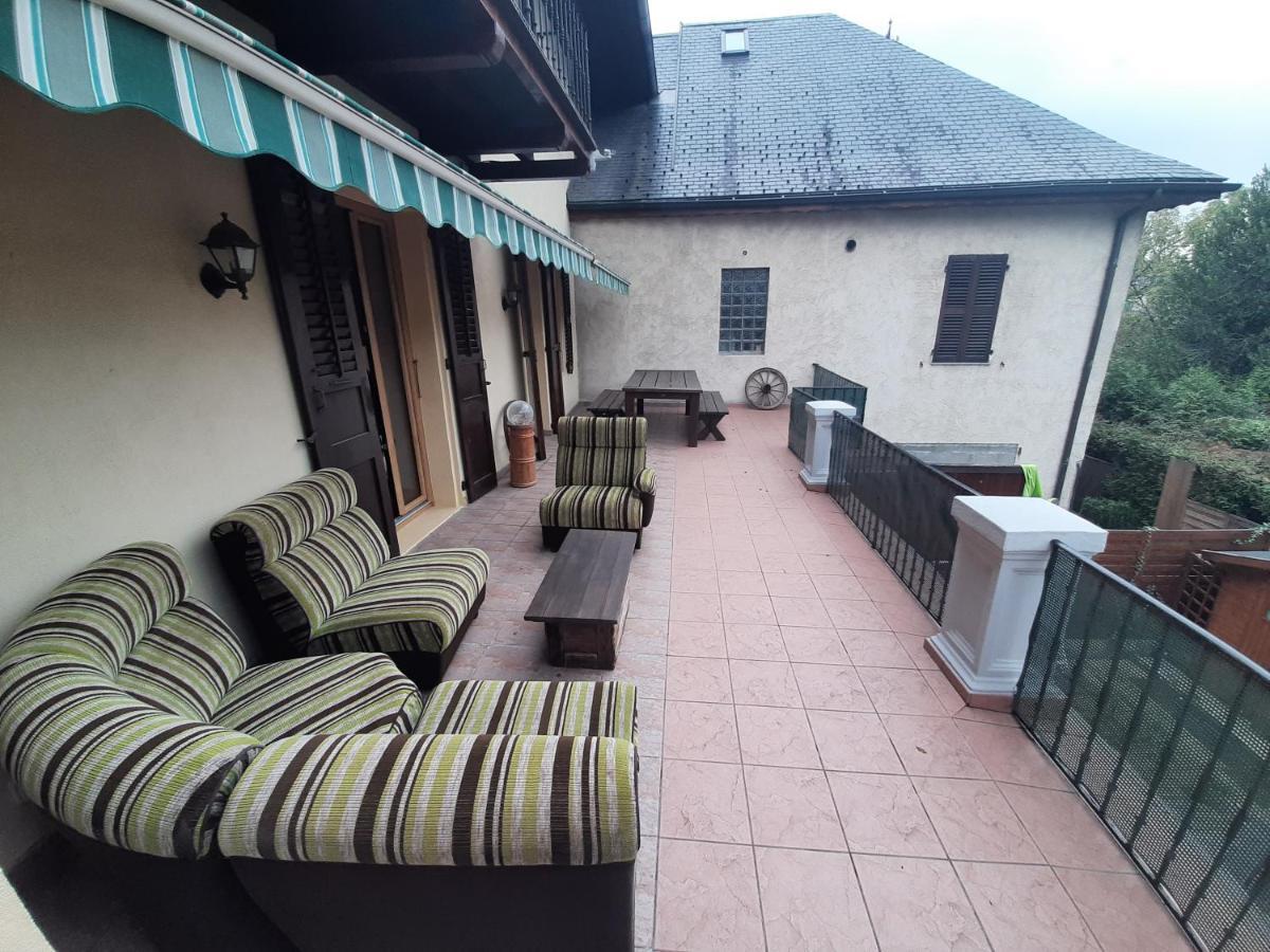 8 personnes, spacieux tout-confort à Albertville Esterno foto